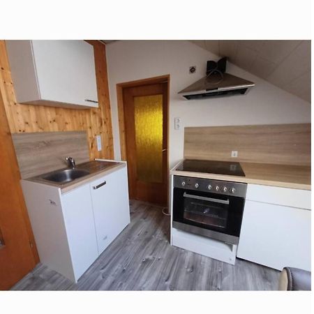 Hopfach Dachwohnung Wolpertshausen Экстерьер фото